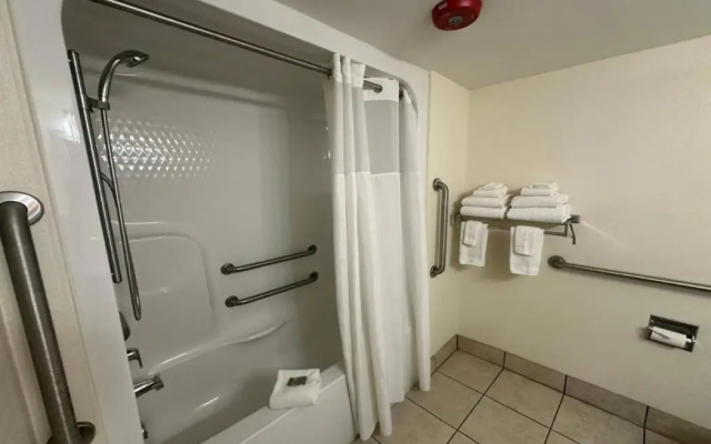 Country Inn & Suites by Radisson, Murrells Inlet, SC
