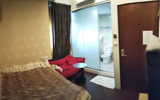 Come and Play Guesthouse