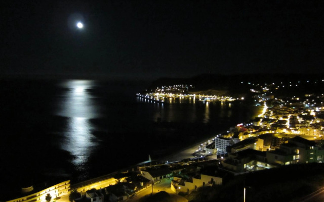 Sea View Apartment Sesimbra- Apartamento Vista Mar