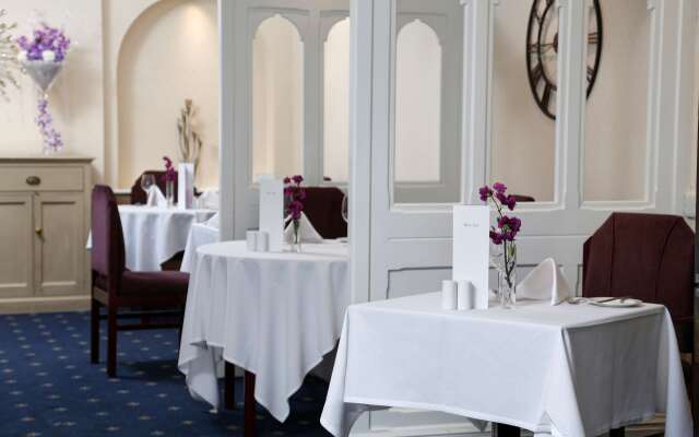 Best Western Shaftesbury The Royal Chase Hotel