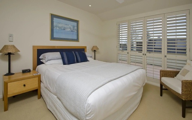 The Pavilions Beachfront Apartments