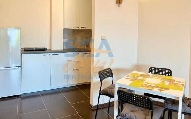 Sea View Rental Front Beach