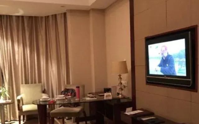Jinding Mingdu International Hotel