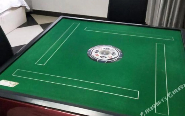 Zhaofeng Business Hotel