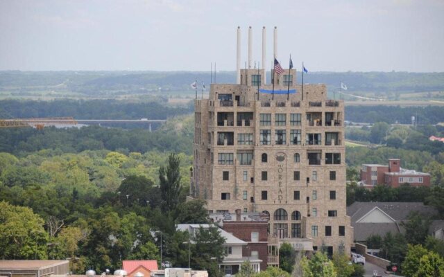 The Oread Lawrence, Tapestry Collection by Hilton