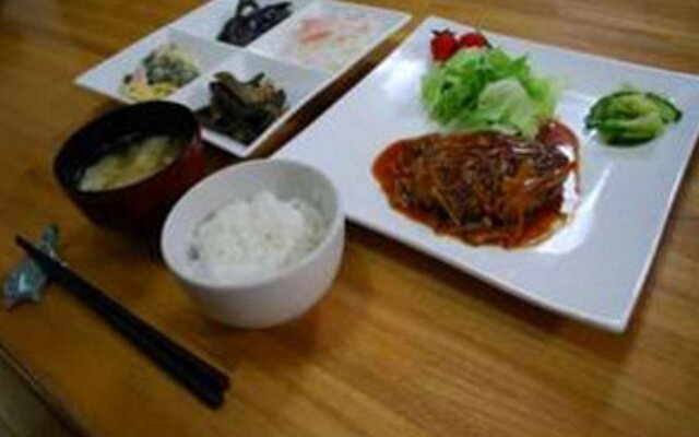 Minshuku Cress
