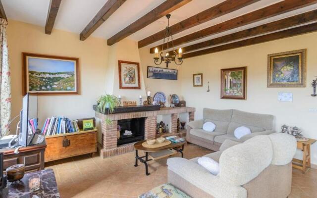 Villa Luz de Luna Guaro by Ruralidays