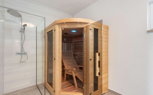 Holiday Home in Vir With Bubble Bath