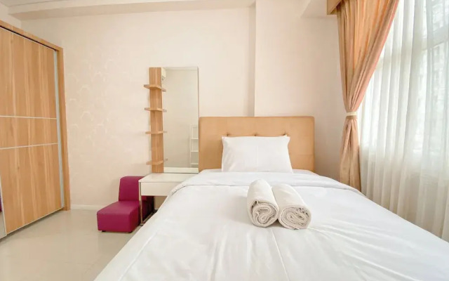 Trendy Space 1Br Apartment At Parahyangan Residence