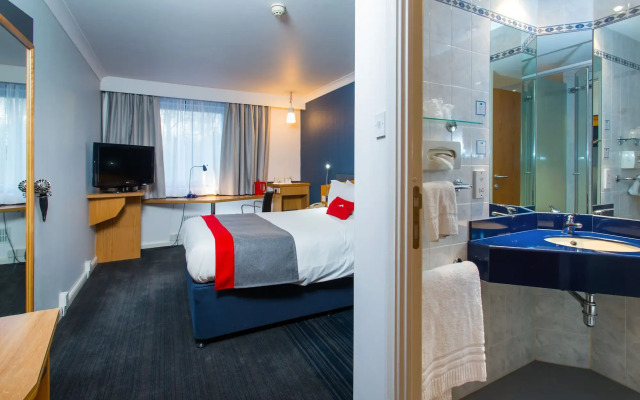 Holiday Inn Express Lichfield by IHG