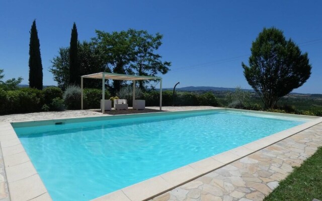 Captivating 1-bed Villa With Pool in Tuscany