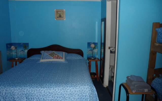Hostal Los Delfines