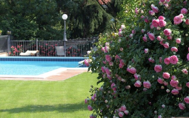 B&B & Residence Corte Bebbi