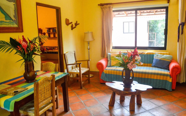Casamar Suites
