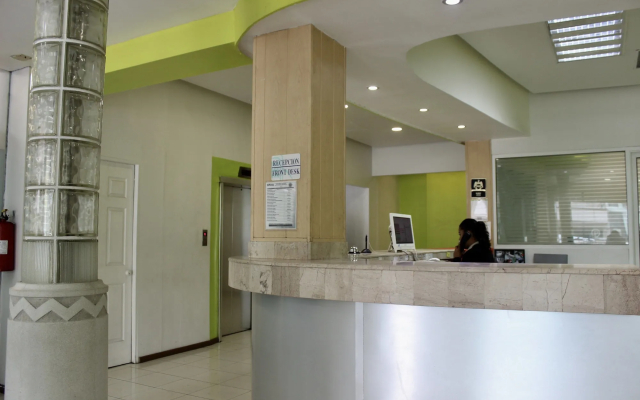 Hotel Plaza del Arco Express