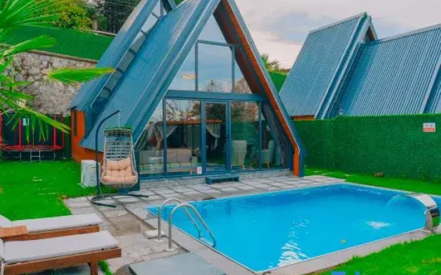 Zenit Bungalov