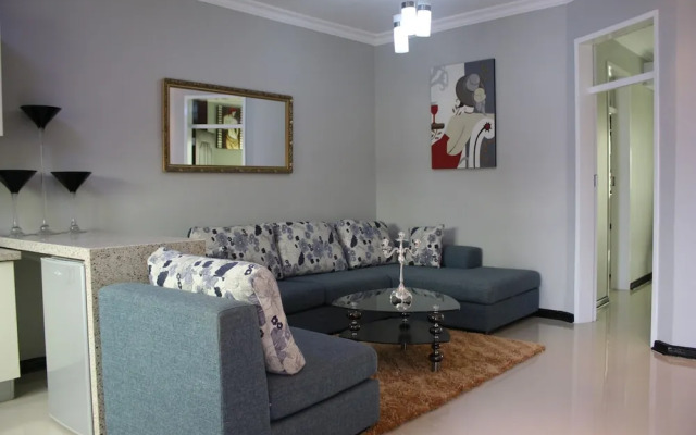 Nomads Court Lodge