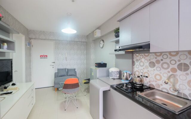 Strategic And Restful 2Br At Bassura City Apartment