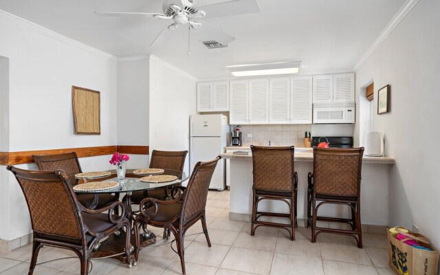 Hut Pointe #6 2 Bedroom Apts