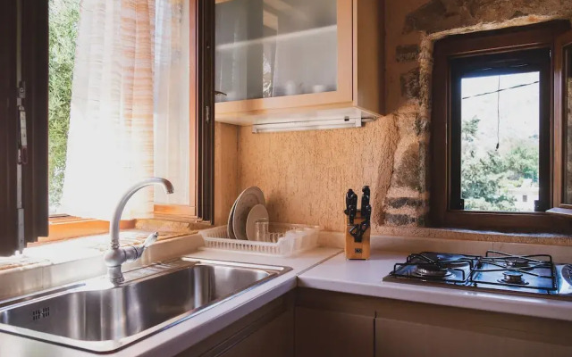 Villa Kalogra - Natural Habitat w. Views