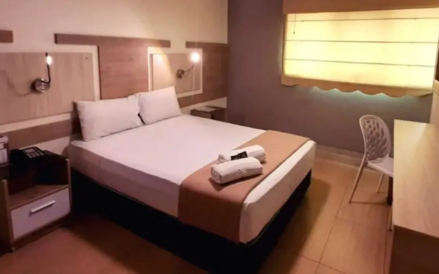 Mega Hotel