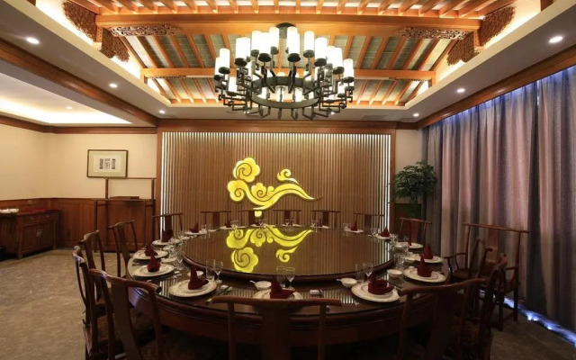 Xinsu Xiyuan