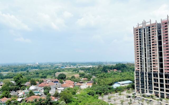 Comfortable And Spacious 3Br Meikarta Apartment