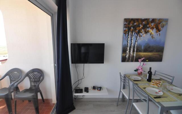 RNET - IR 08-09 Studios Roses Costa Brava