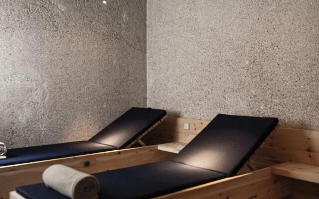 Modern apartment in Seis am Schlern with balcony