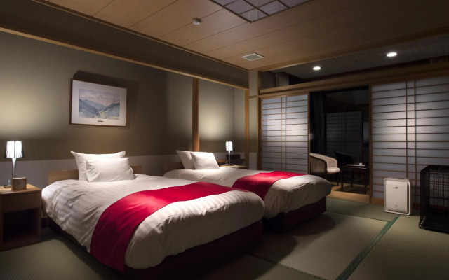 Matsusaka Wanwan Paradise
