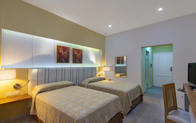 Hotel Paseo Habana