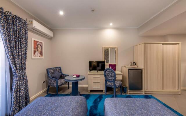 Royal Day Plaza Hotel
