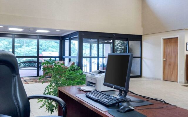 Comfort Inn & Suites LaVale - Cumberland