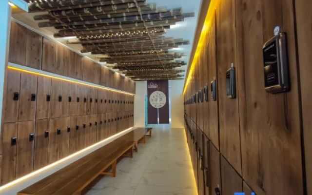 Yili Yunshan Hot Spring Guesthouse