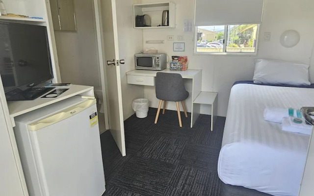 Hive Hotel
