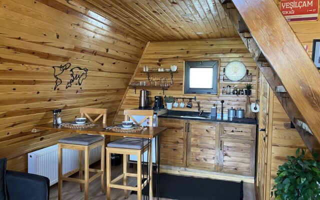 İnce Bungalov