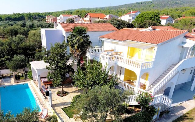 Haus Milica