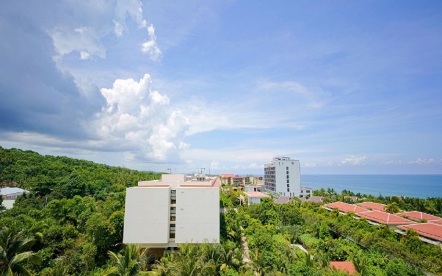 Homestead Seaview Phu Quoc Hotel