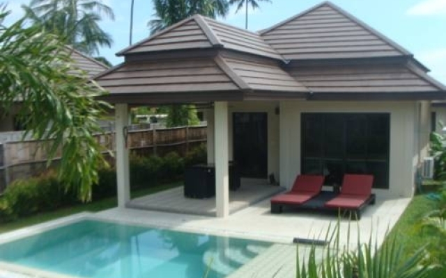 Phuket Pool Residence