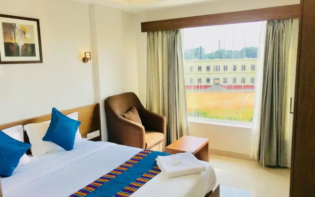 Regalia Inn & Suites