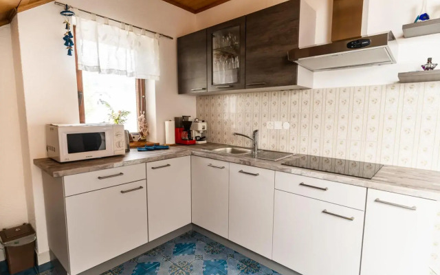 Apartments & Rooms Florjana