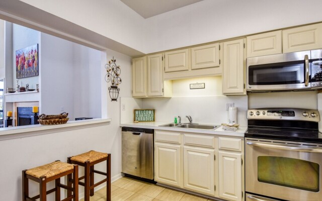 Spinnakers Reach by Vtrips