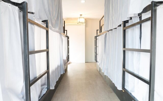 Iris hostel