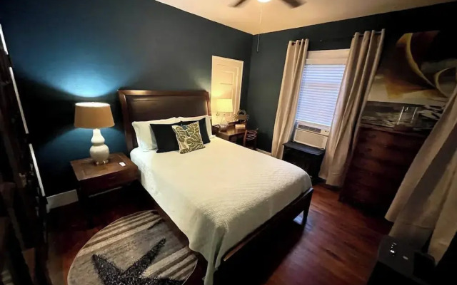 1BR Apartment in Historic Galveston