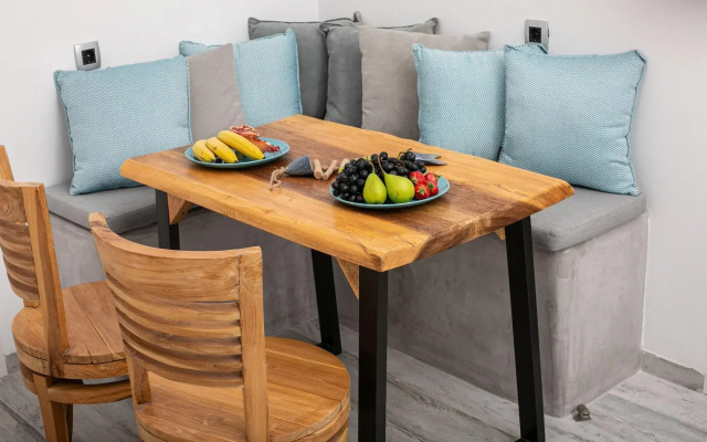 Aegean Melody Suites & Villa
