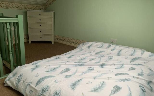 Cosy Moston Apartment M40