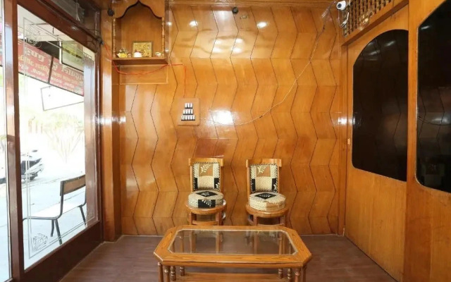 Ashwani Lodge by OYO Rooms