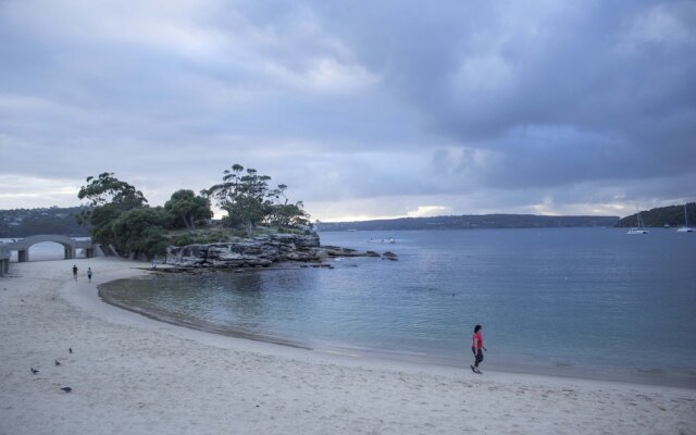 Ballantyne at Mosman Serviced Apartment