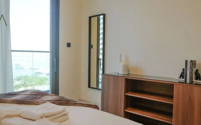 Aya - Beachfront Apartment With all Amenities and Pool