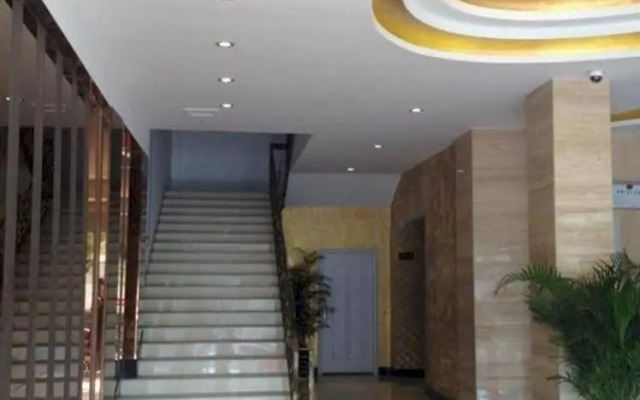 Zhenjiang Yijing Theme Hotel